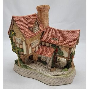 David Winter Cottages Collectors Guild Piece No. 9 Tomfool's Cottage w/Box & COA